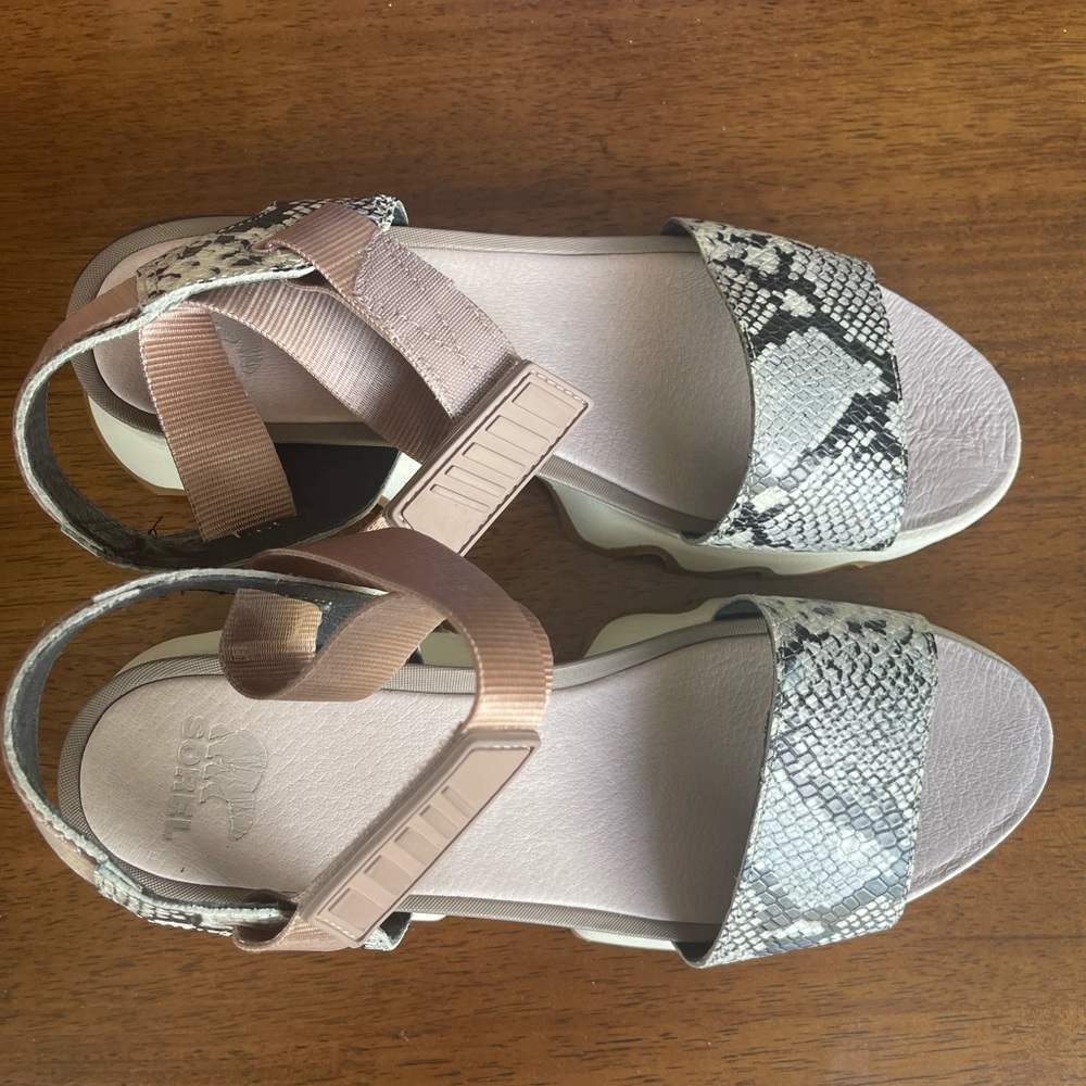 Sorel snake skin print sandal - never worn - great condition